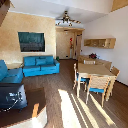 アパート Apartment With Lake View